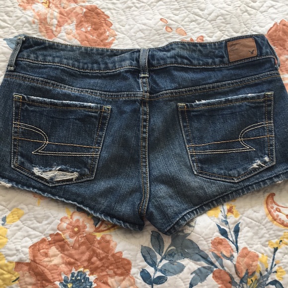 American Eagle denim shorts - Picture 2 of 4